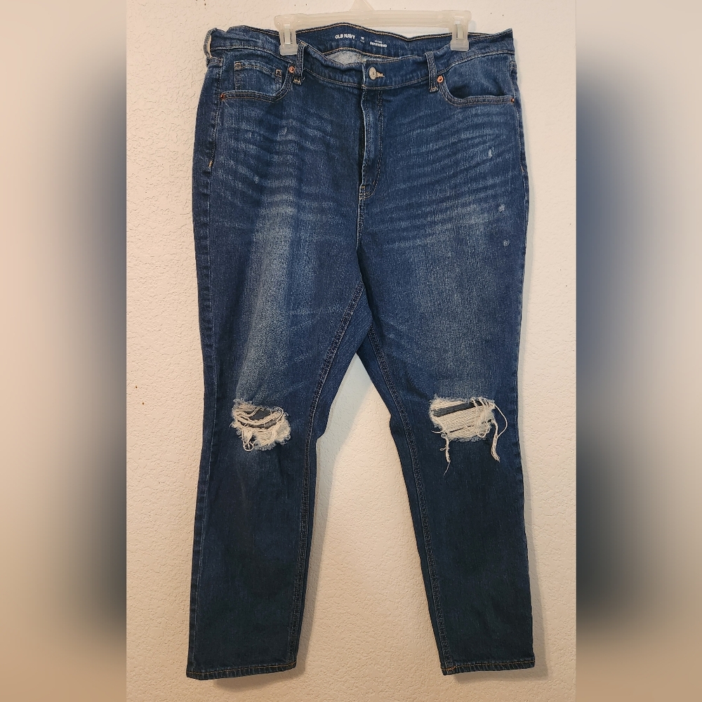 Old Navy Women's Mid-Rise Boyfriend Distressed Blue Jeans, Size 18 Tall